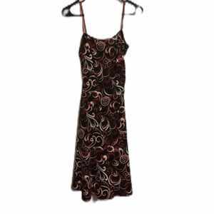 Parallel Red, Black, and White Sleeveless Dress